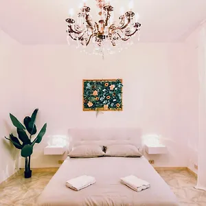 Golden Luxury - San Giovanni - 10 Min To Basilica Of San Giovanni - 25 Min To Colosseum Apartment
